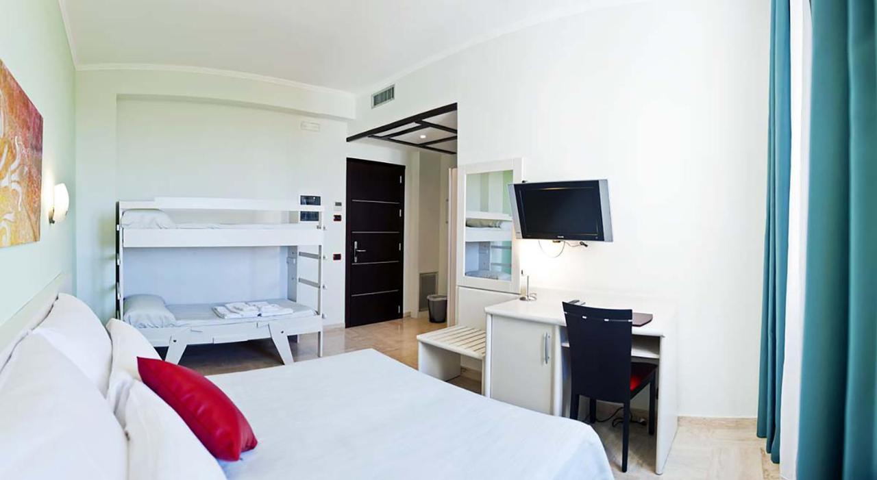 Amaregold Tenuta La Baronessa Resort Tuglie Ngoại thất bức ảnh