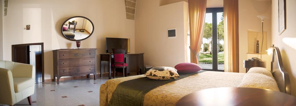 Amaregold Tenuta La Baronessa Resort Tuglie Ngoại thất bức ảnh