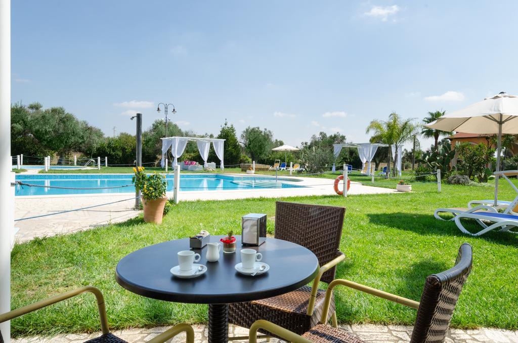 Amaregold Tenuta La Baronessa Resort Tuglie Ngoại thất bức ảnh
