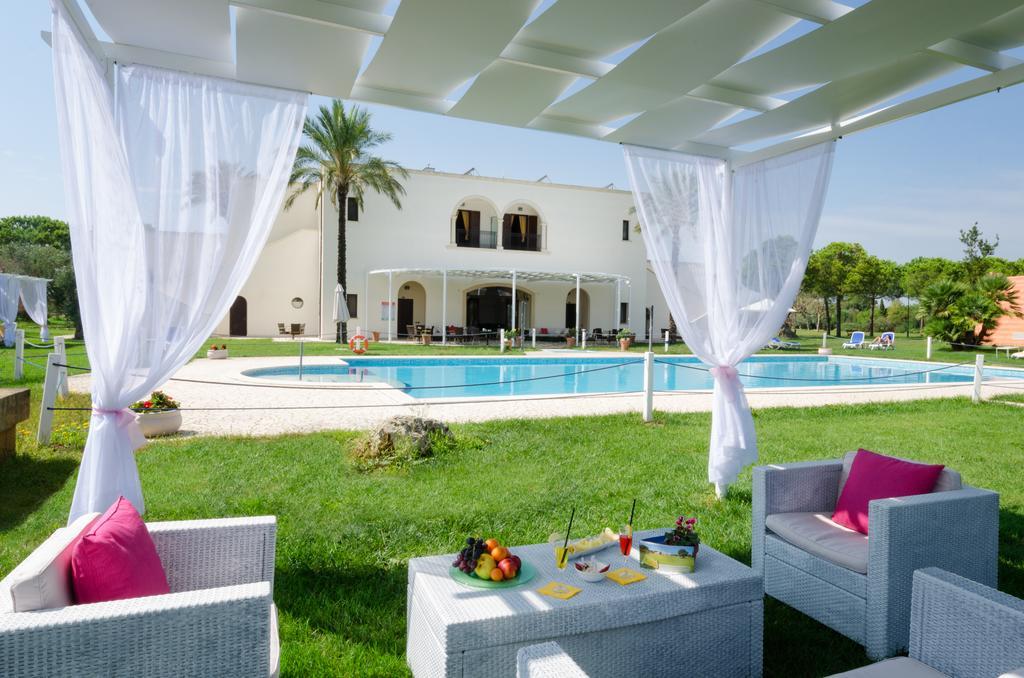 Amaregold Tenuta La Baronessa Resort Tuglie Ngoại thất bức ảnh